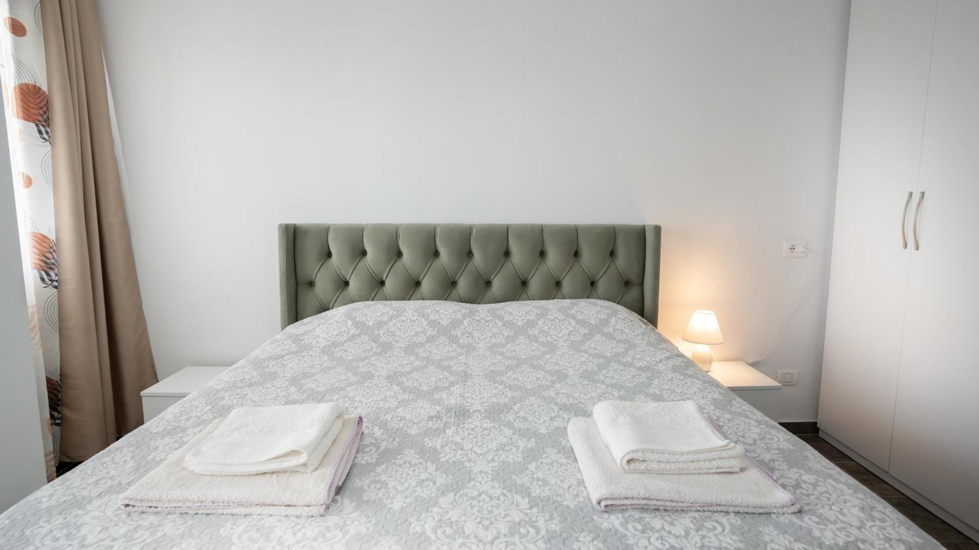 Apartament Sea View Дуррес Екстер'єр фото